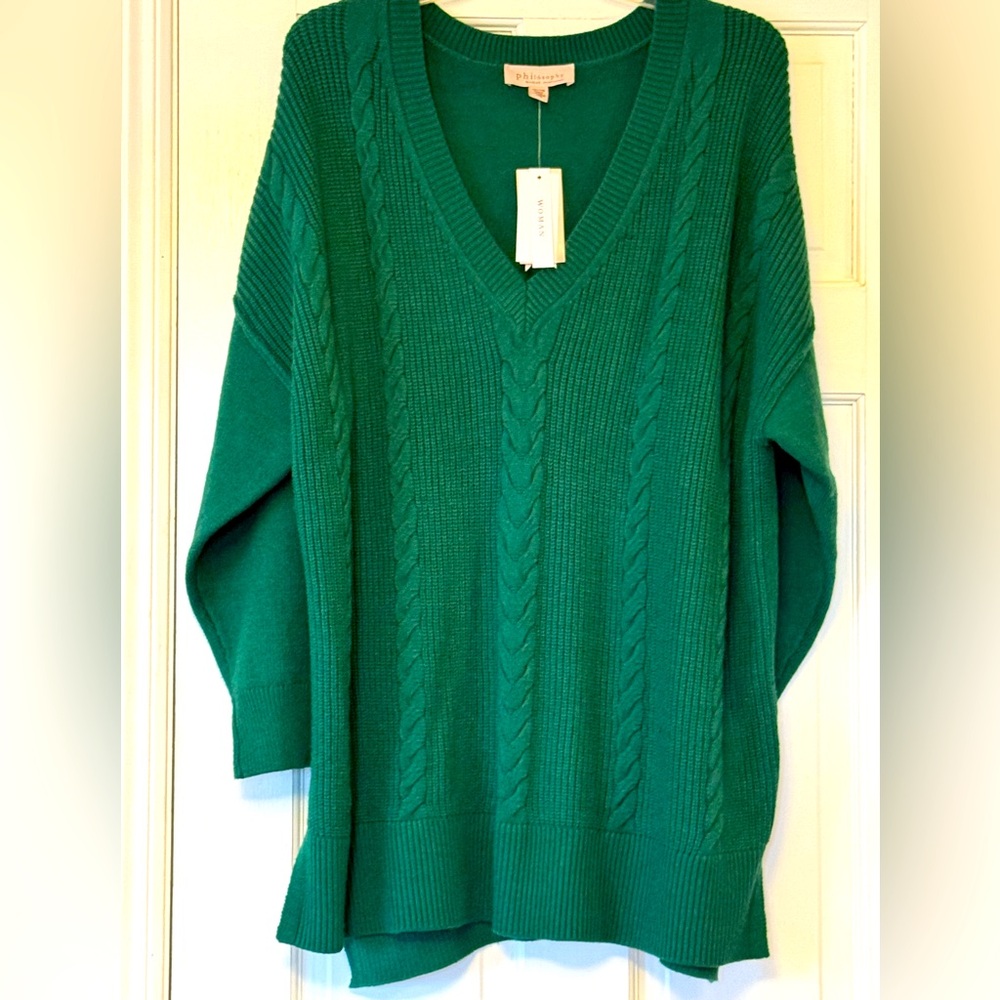 Philosophy Green V-Neck Sweater Relaxed Fit
